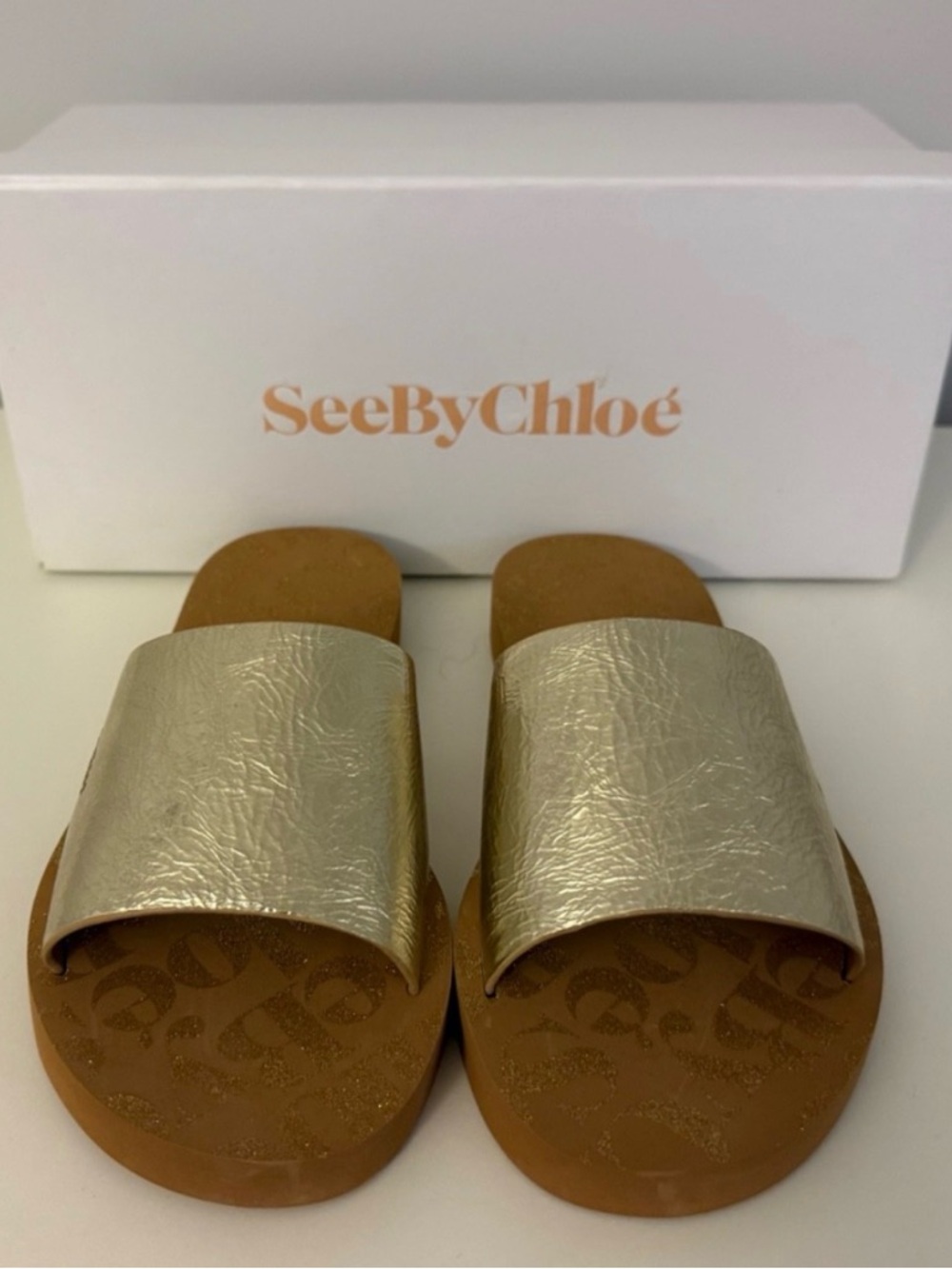 See by Chloé Goat Essie Slides in Mirror Light Gold, Style SB38211A, Size 6